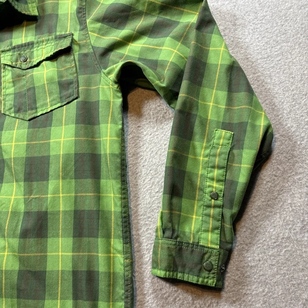 North Face Plaid Snap Button Long Sleeve Button Up Men's S Green 2 Pocket Hiking